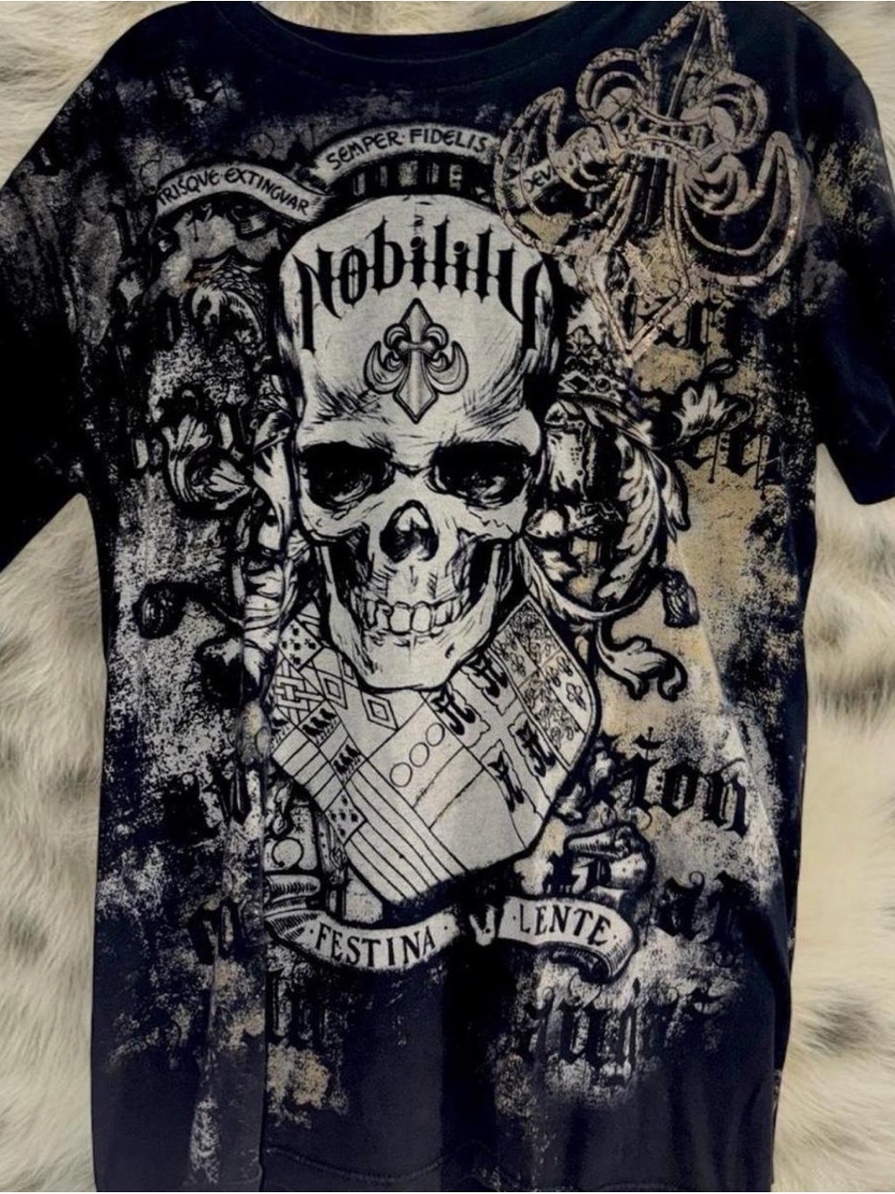 Black Skull Crest Short-Sleeve Men's Tee